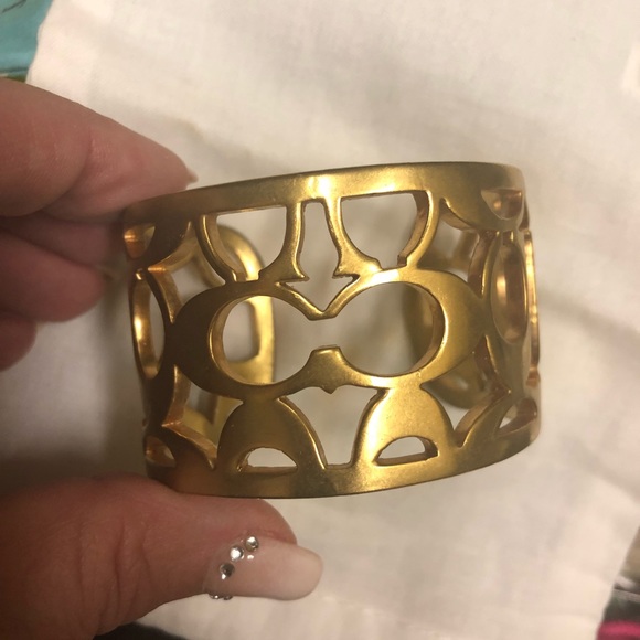 Vintage Coach cuff bracelet - Picture 5 of 6